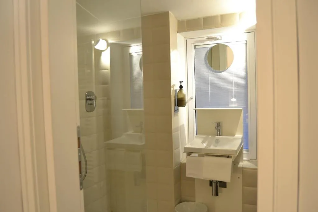 Room, Albergo Il Rientro, Perugia