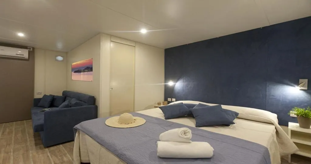 LODGE COMFORT Room, Gitavillage California, Rome
