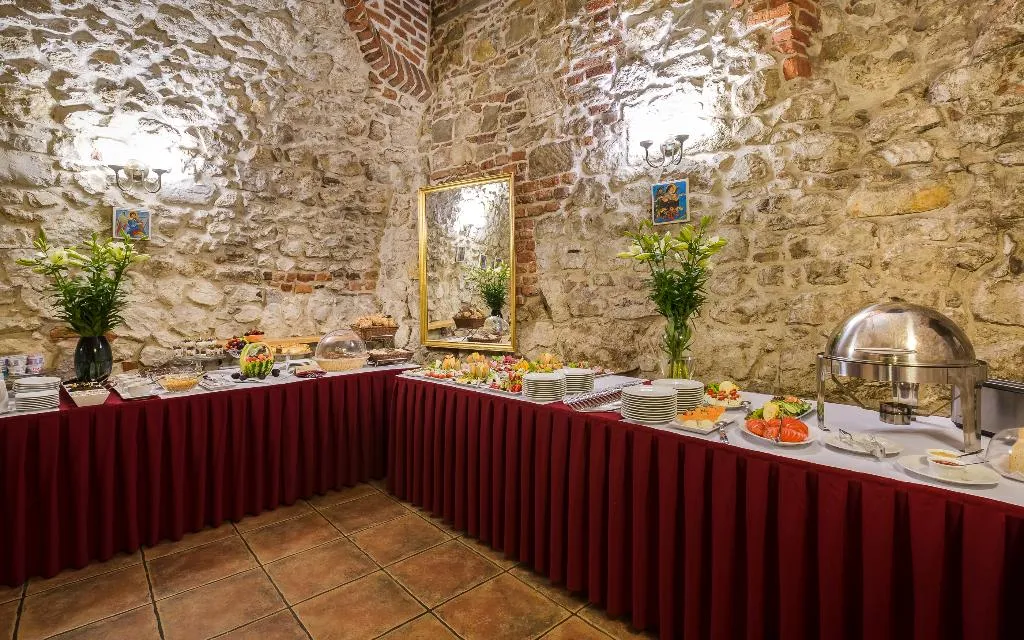 Restaurant, Wit Stwosz Hotel, Krakow