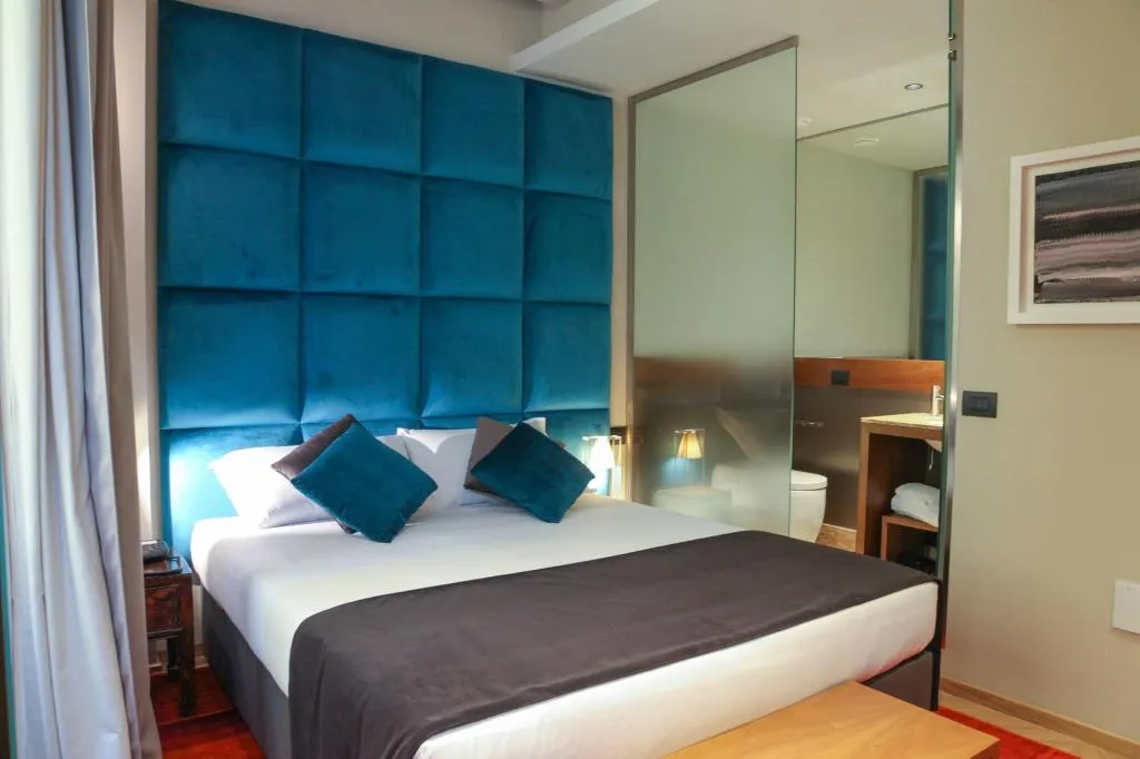 Room, Triviho, Rome