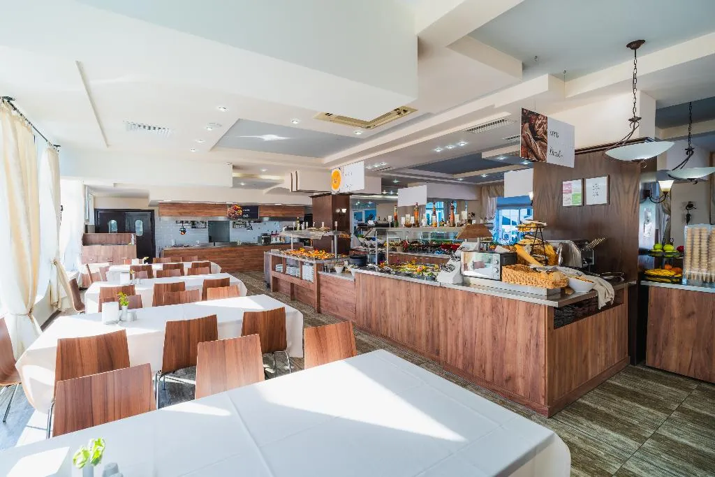 Restaurant, MPM Arsena, Bourgas