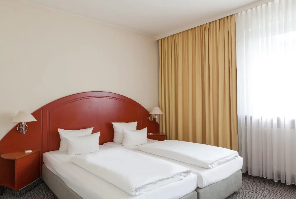 Room, SORAT Hotel Berlin, Berlin