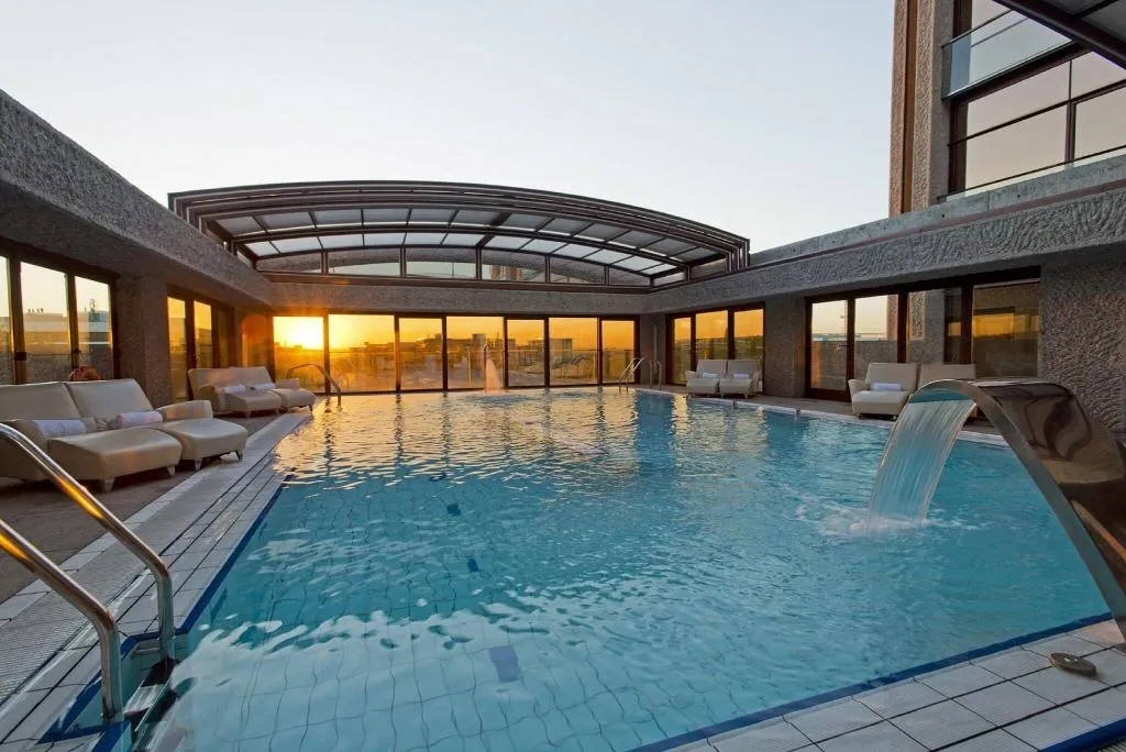 Pool, Hilton Madrid Airport, Madrid