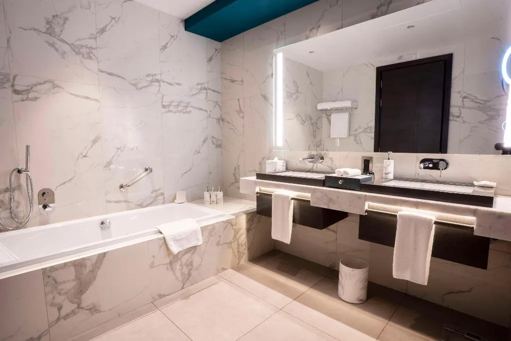 Room, Hyatt Centric Jumeirah Dubai, Dubai