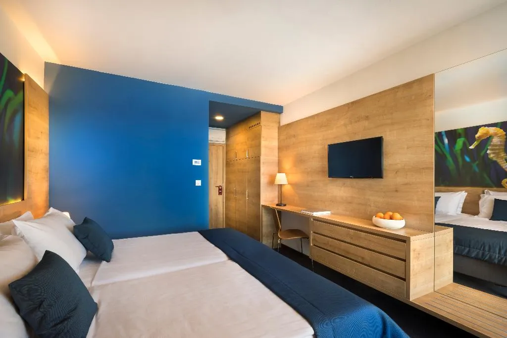 TWIN SEA VIEW WITH BALCONY Room, Remisens hotel Epidaurus, Dubrovnik