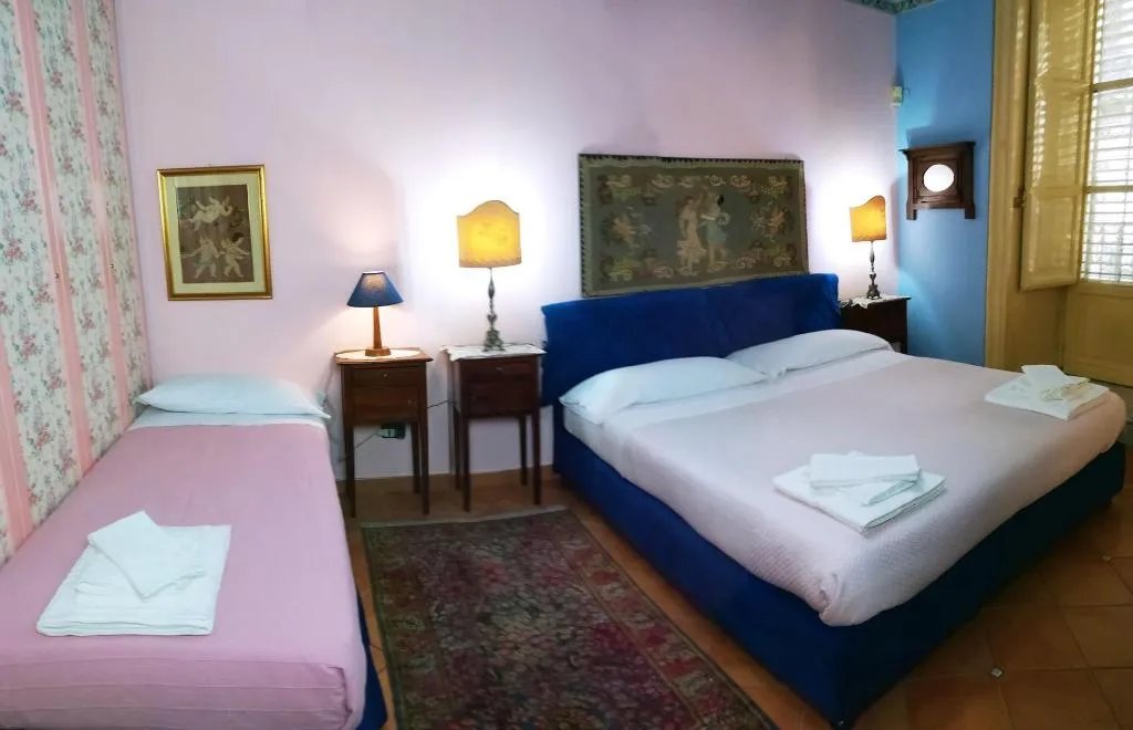 Room, B&B Vittorio Emanuele, Palermo