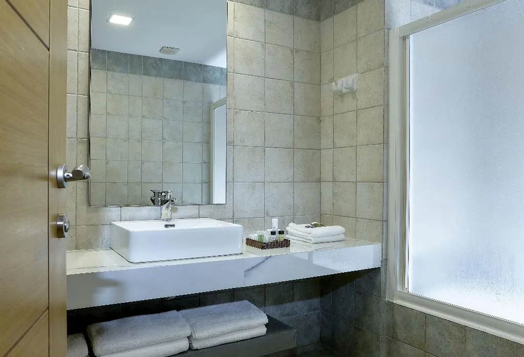 Double or Twin GARDEN VIEW Room, Astir Beach, Crete