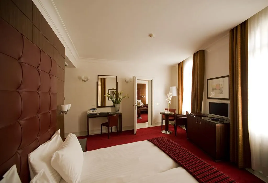 JUNIOR SUITE DELUXE Room, Bonvecchiati Palace, Venice