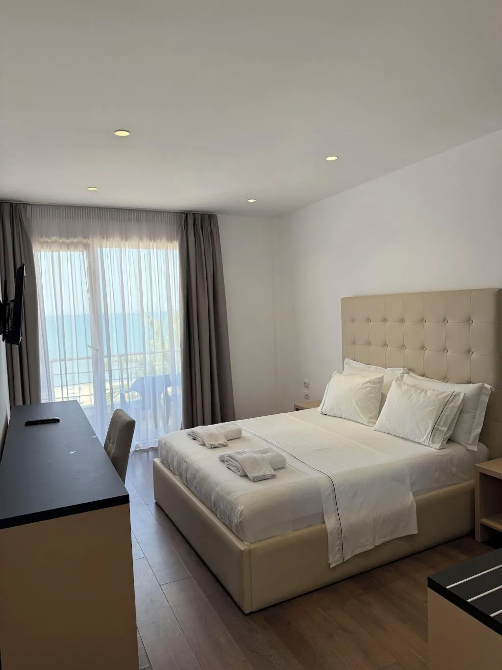 Room, Adria Palace Hotel, Durres
