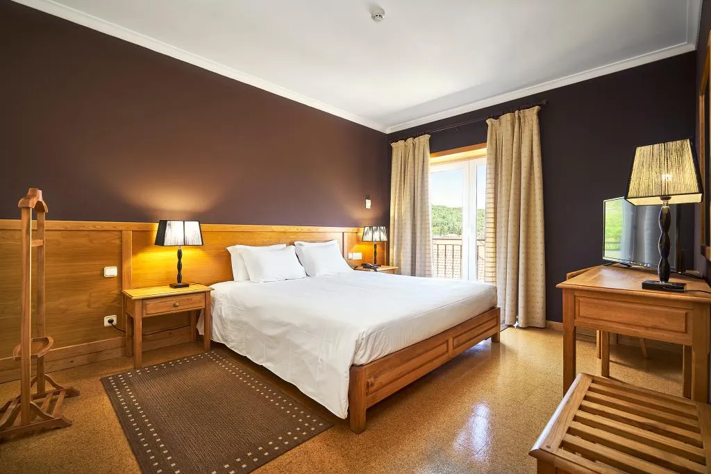 FAMILY ROOM STANDARD Room, Hotel Castrum Villae, Porto