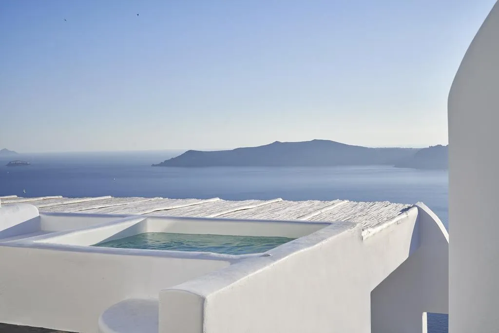 Double or Twin SUPERIOR Room, Pantheon Villas, Santorini