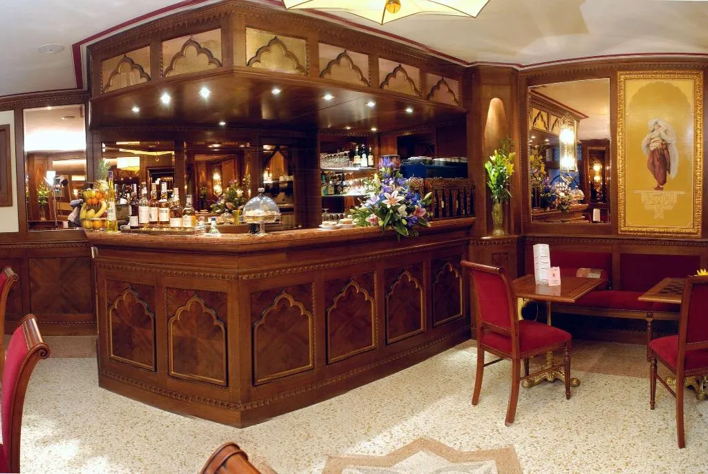 Bar, Ai Mori d'Oriente, Venice