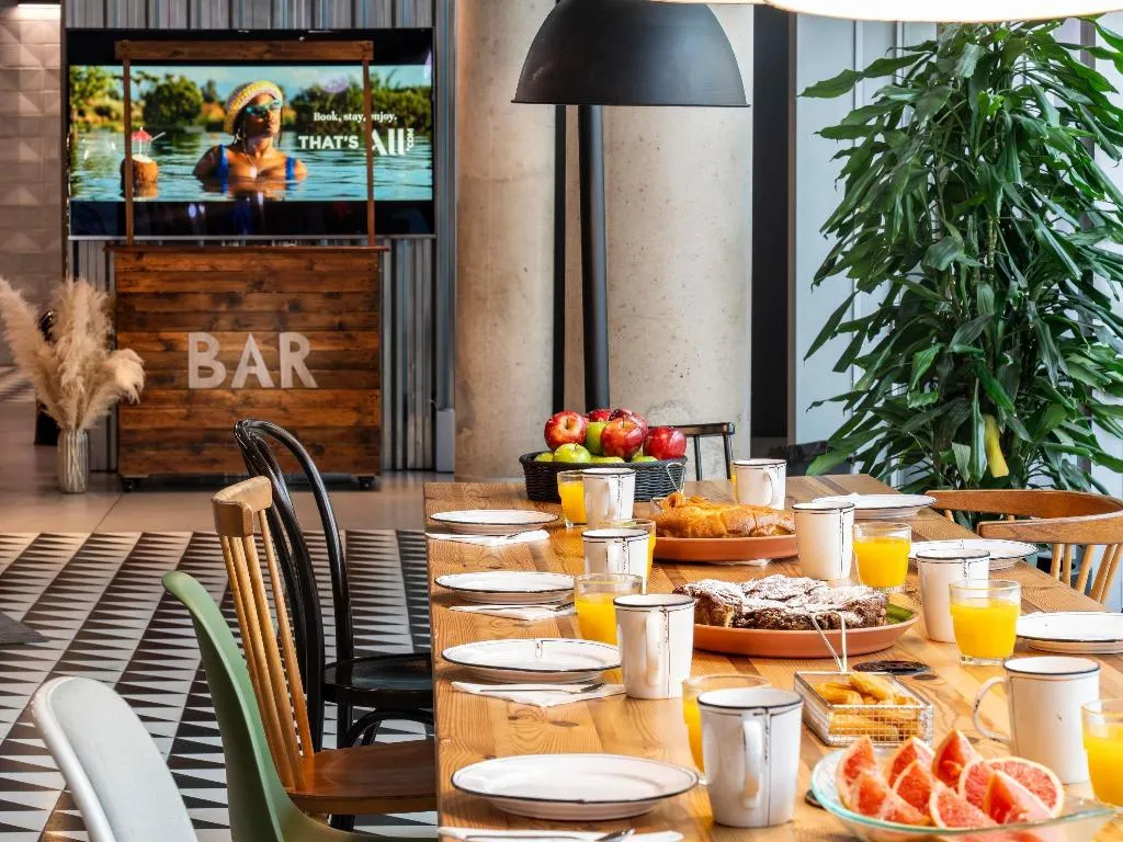 Restaurant, Ibis Barcelona Pza Glories 22, Barcelona