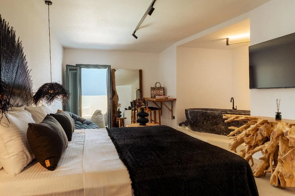 SUITE DELUXE SEA VIEW Room, Gazelle Living, Santorini