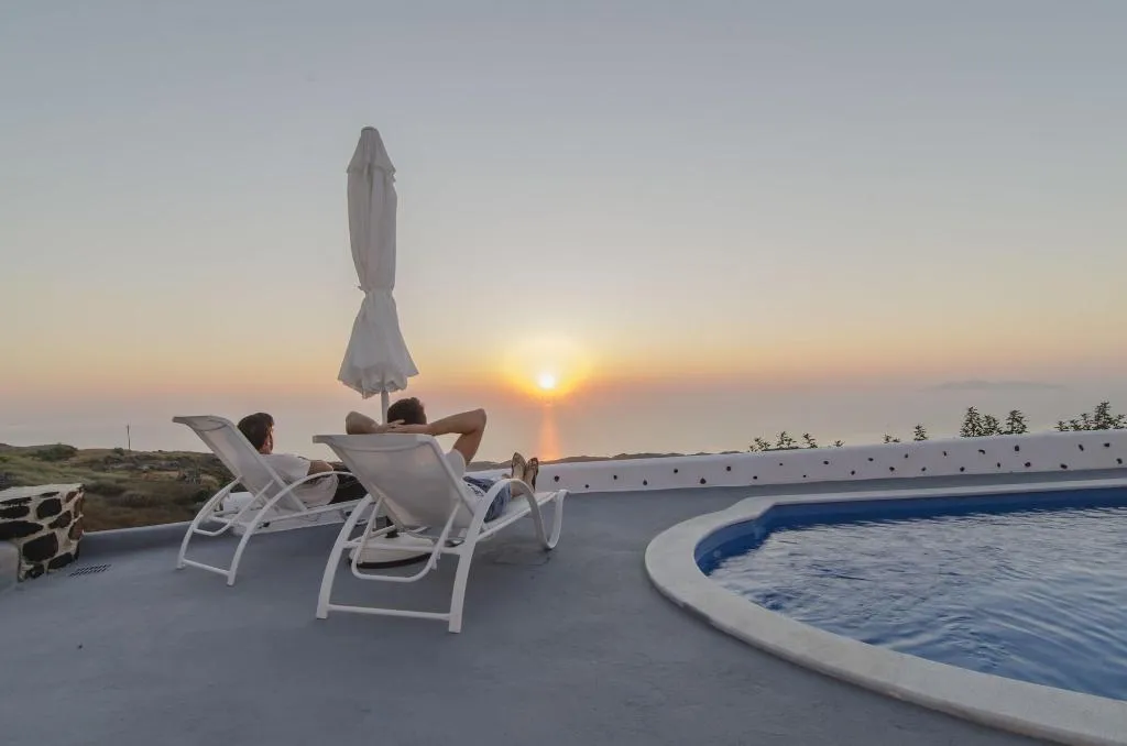 Sports and Entertainment, Belle etoile Villas, Santorini