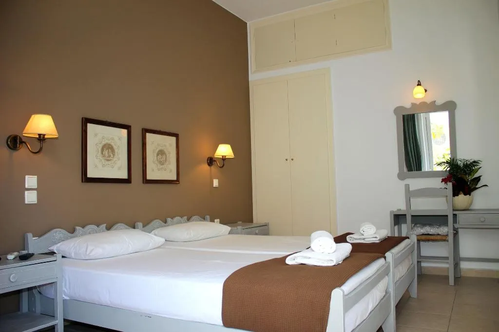 Room, Ikaros Art Hotel, Crete