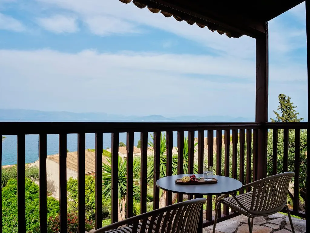 BUNGALOW SEA VIEW Room, Aeolos Beach Resort, Corfu