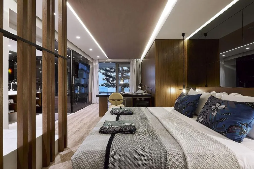 Room, Dyo Suites, Crete