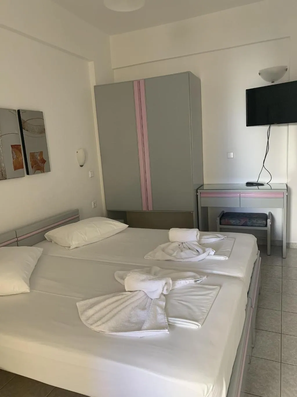 Room, Ermis Suites, Crete