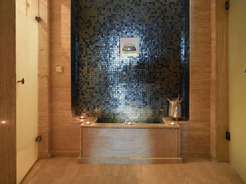 Sports and Entertainment, Novotel Tunis, Tunisia