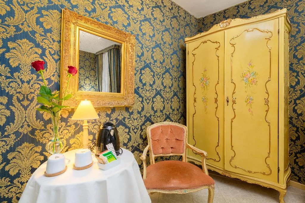 Double or Twin STANDARD Room, San Giorgio, Venice
