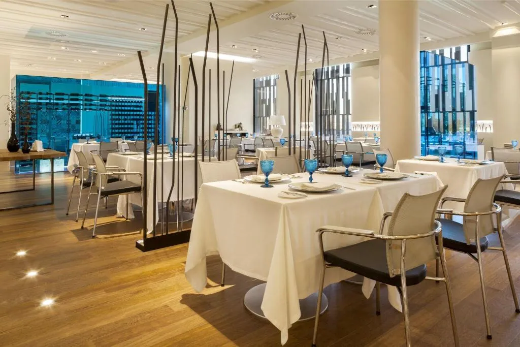 Restaurant, Marriott Hotel Madrid Auditorium, Madrid