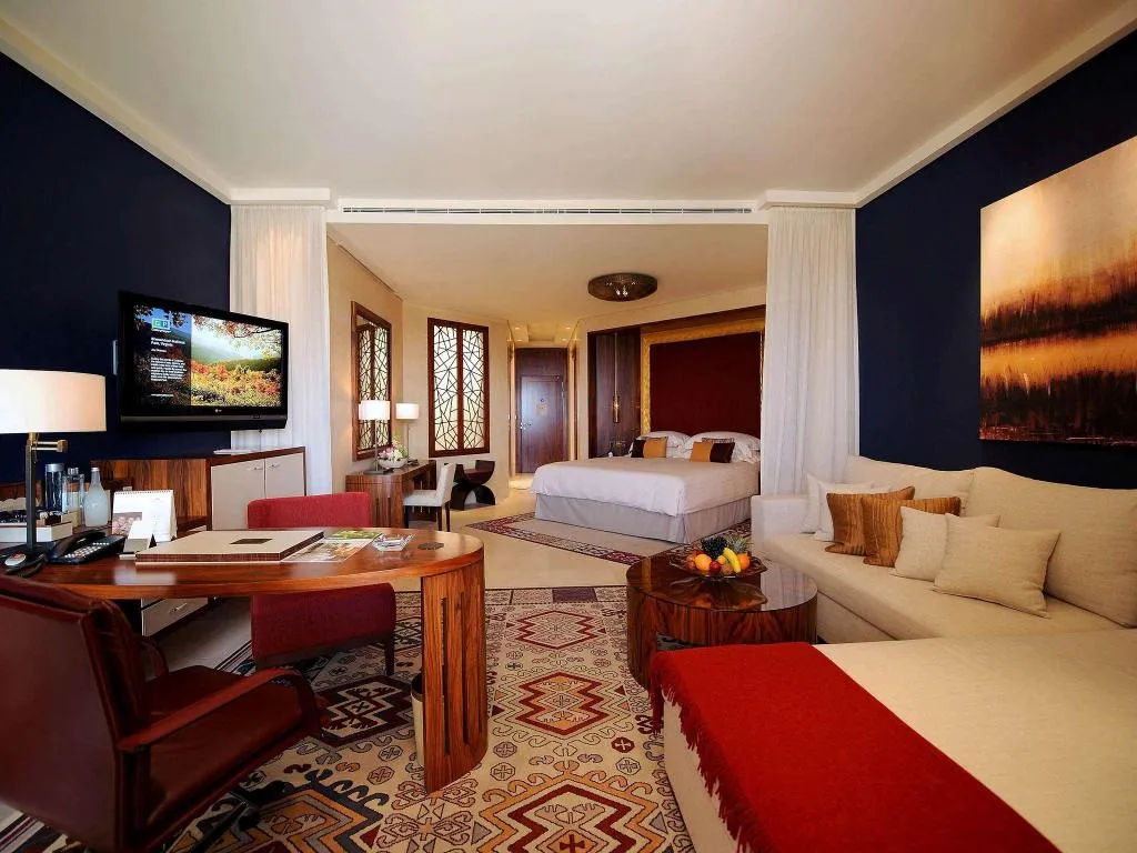 Room STANDARD Room, Raffles Dubai, Dubai