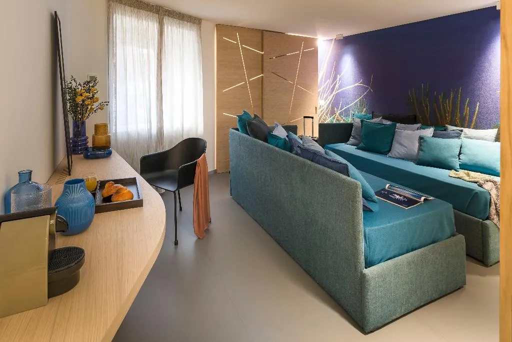 SUITE WITH JACUZZI Room, Duomo Suites & Spa, Catania