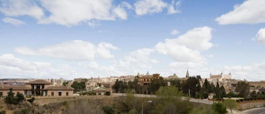 General view, Los Cigarrales, Madrid