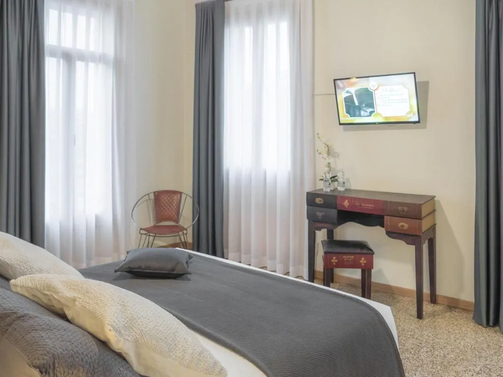 Room, Grand Canal Suites, Venice