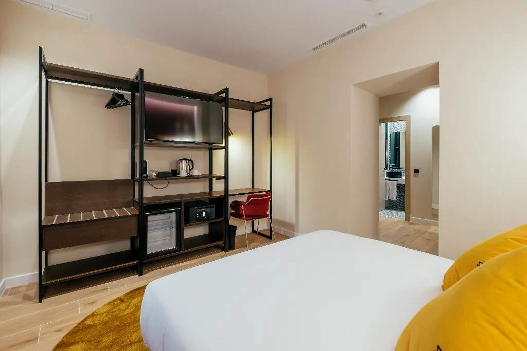 TRIPLE SUPERIOR Room, Cetina Sevilla, Seville