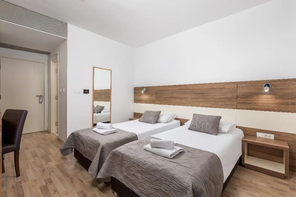 DOUBLE STANDARD Room, Imperial Hotel, Split