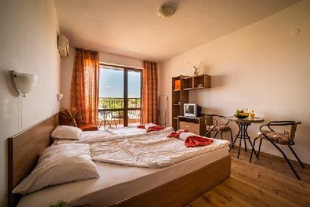 Step Hotel, Bourgas