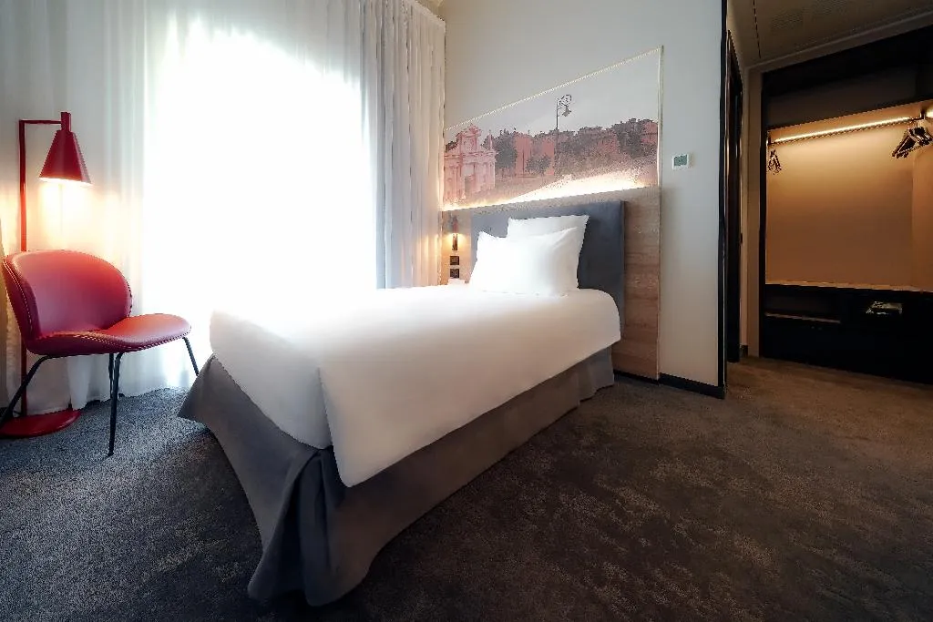 SINGLE STANDARD Room, Mercure Bergamo Centro Palazzo Dolci, Milan