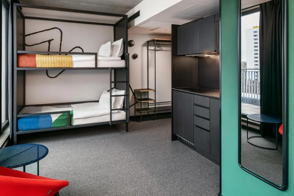 STUDIO STANDARD Room, The Social Hub Berlin, Berlin