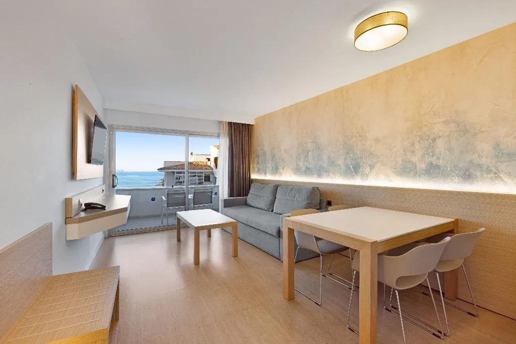 APARTMENT SEA VIEW Room, Fontanellas Playa, Majorca