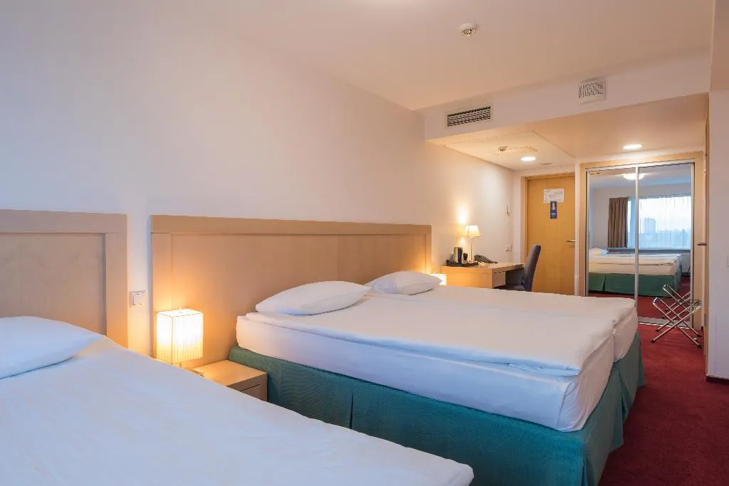 TRIPLE STANDARD Room, Riga Islande Hotel, Riga