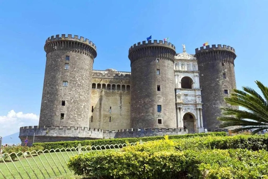 General view, Hotel Neronensis, Naples