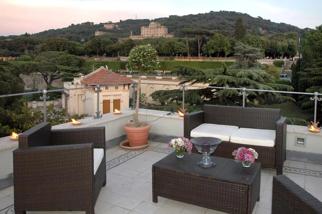 General view, Hotel Flora, Rome