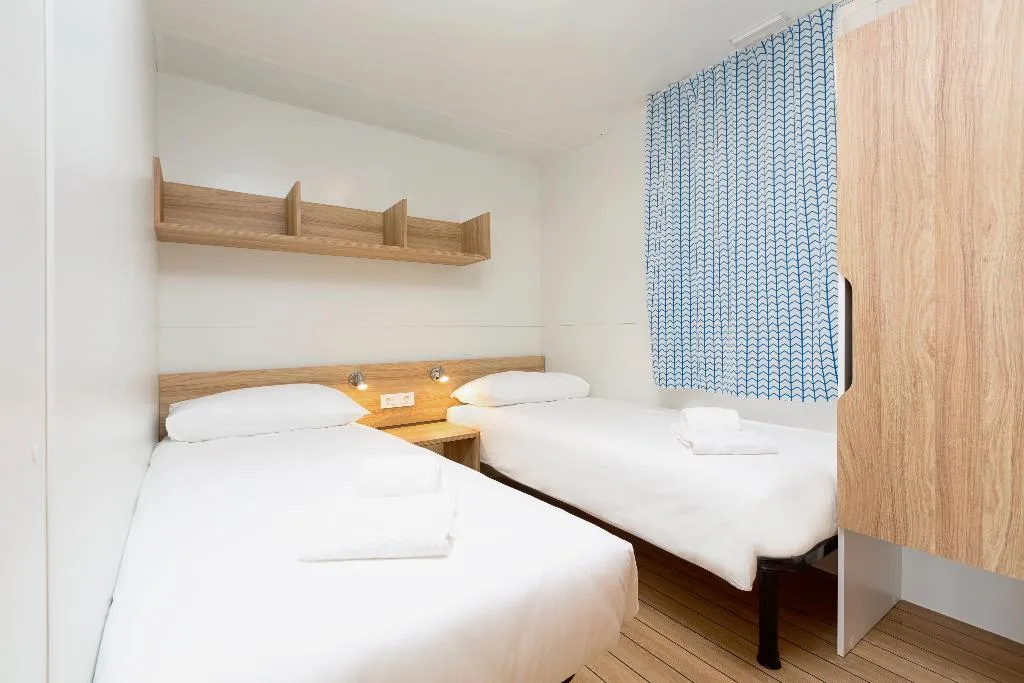 MOBILE HOME SUPERIOR WITH VIEWS Room, Vestar Campsite Mobile Homes, Istria