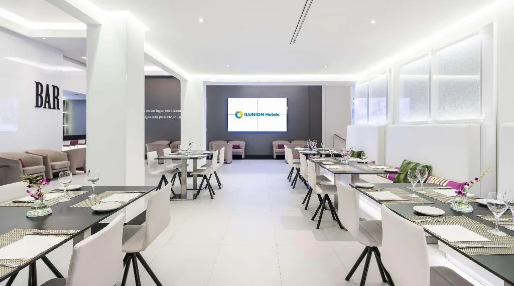 Restaurant, Ilunion Suites Madrid, Madrid