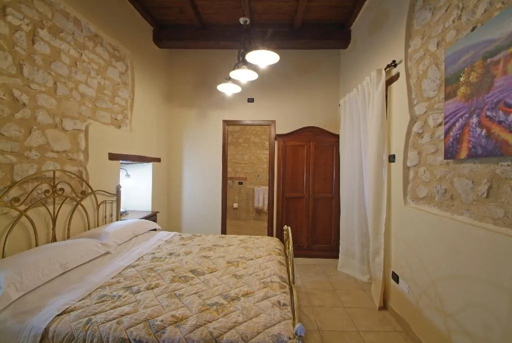 Room, Palazzo Del Papa Agriturismo, Perugia