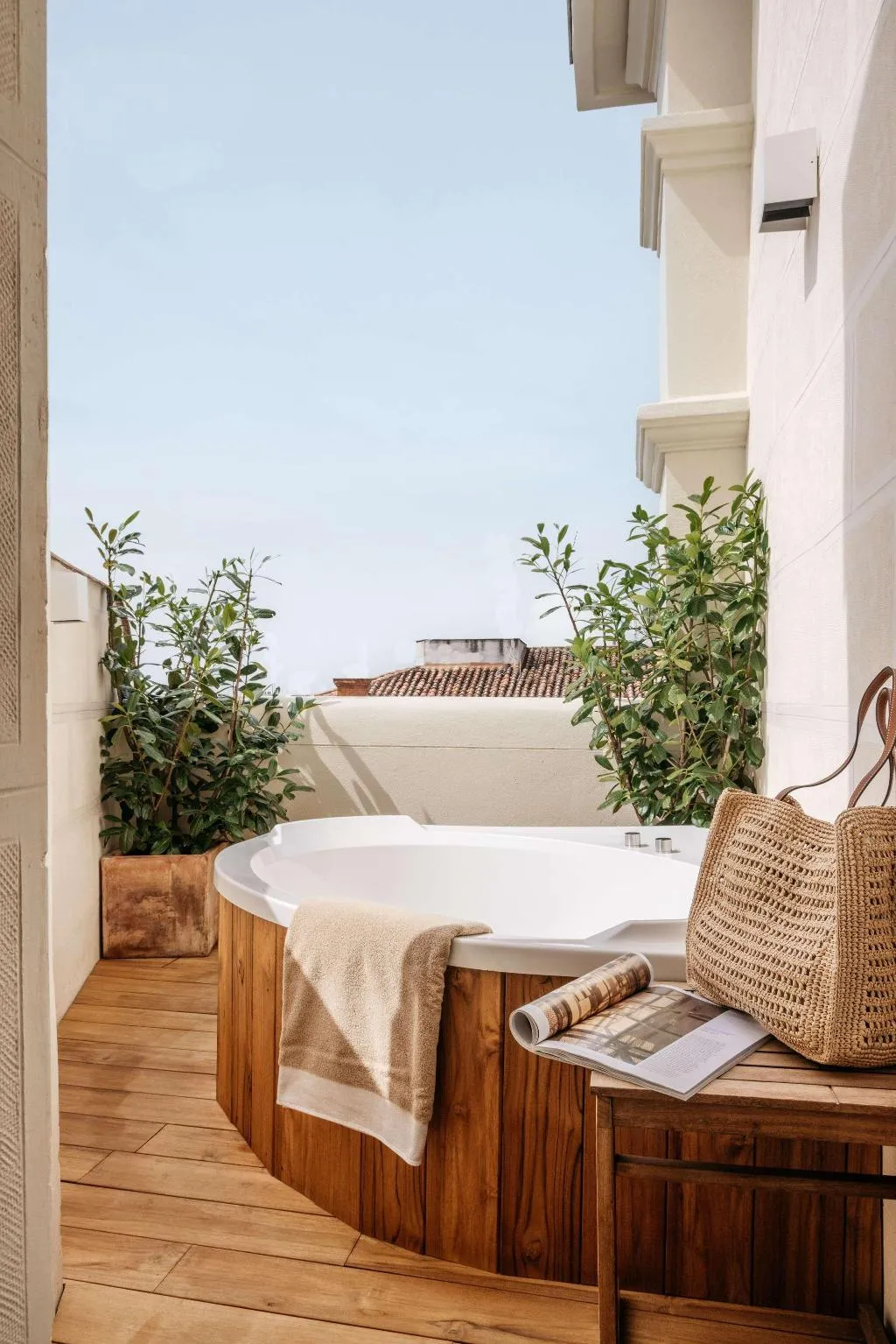 SUITE WITH TERRACE Room, Casa de las Artes, member of Melia Collection, Madrid