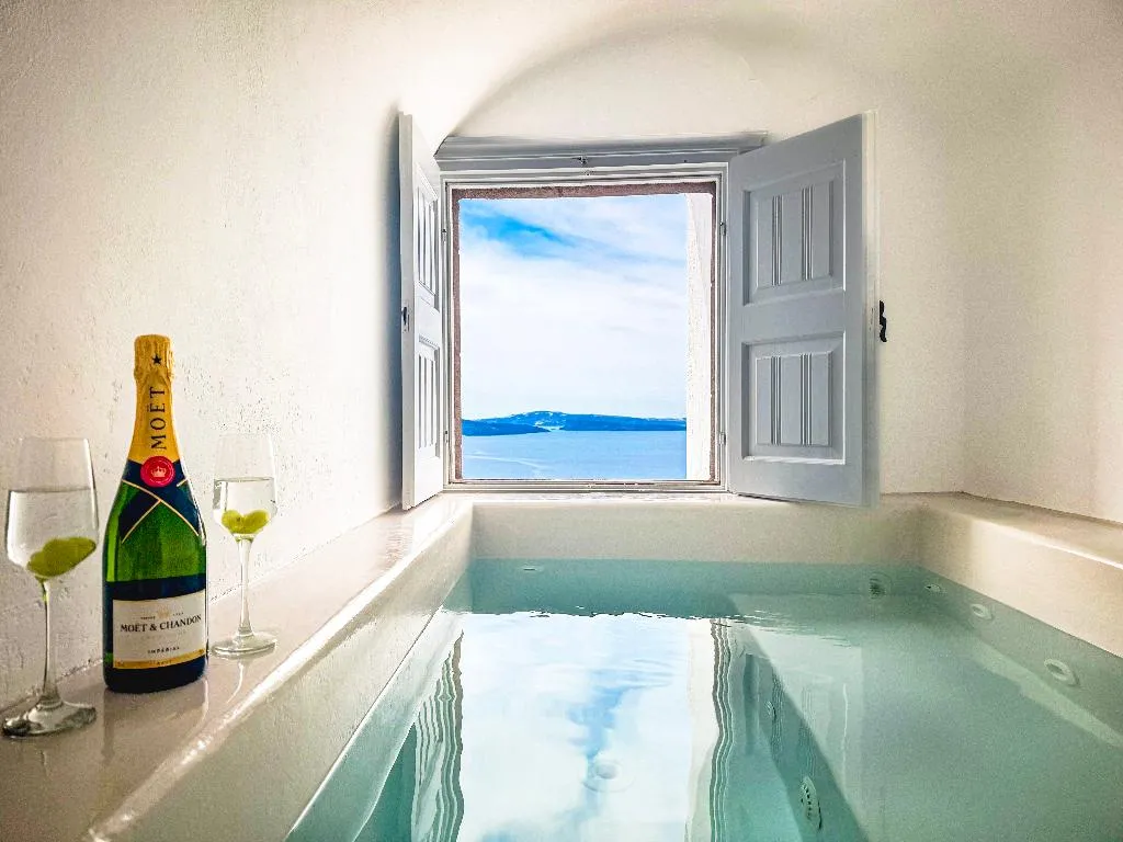 VILLA ONE BEDROOM Room, White Pearl Villas, Santorini