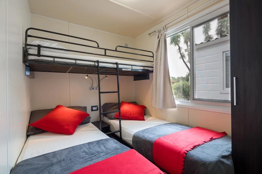 MOBILE HOME SUPERIOR TWO DOUBLE BEDS Room, Centro Vacanze Isuledda, Olbia