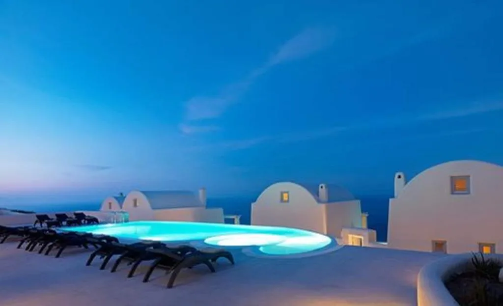 Sports and Entertainment, Dome Resort Santorin, Santorini