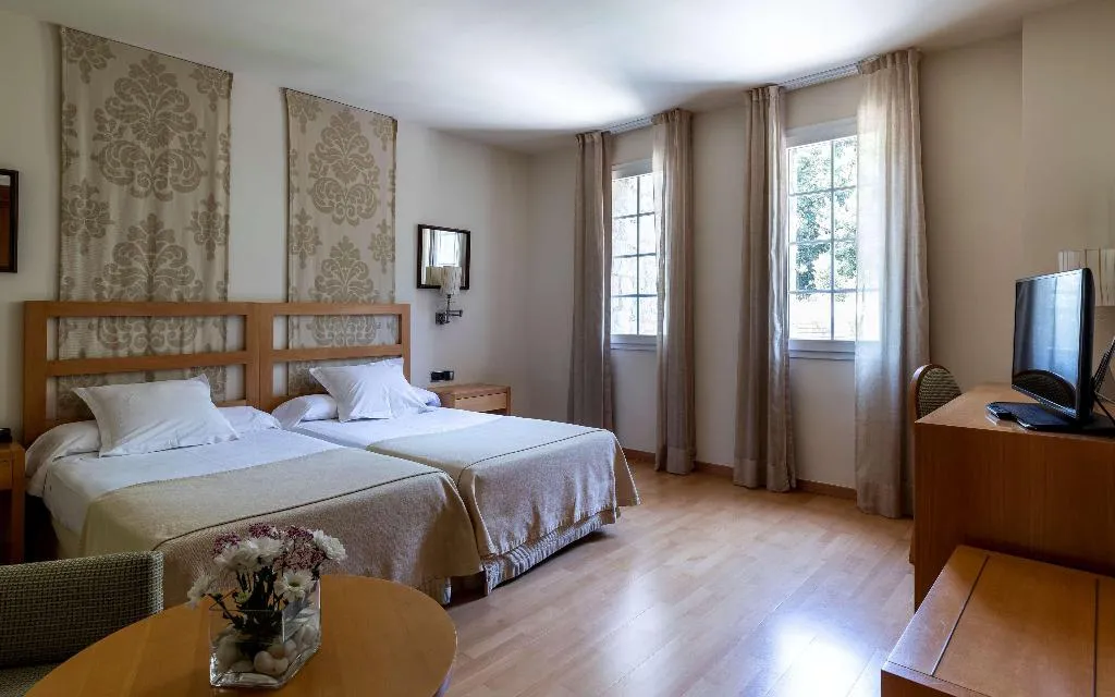 DOUBLE STANDARD Room, Parador de Vic-Sau, Barcelona