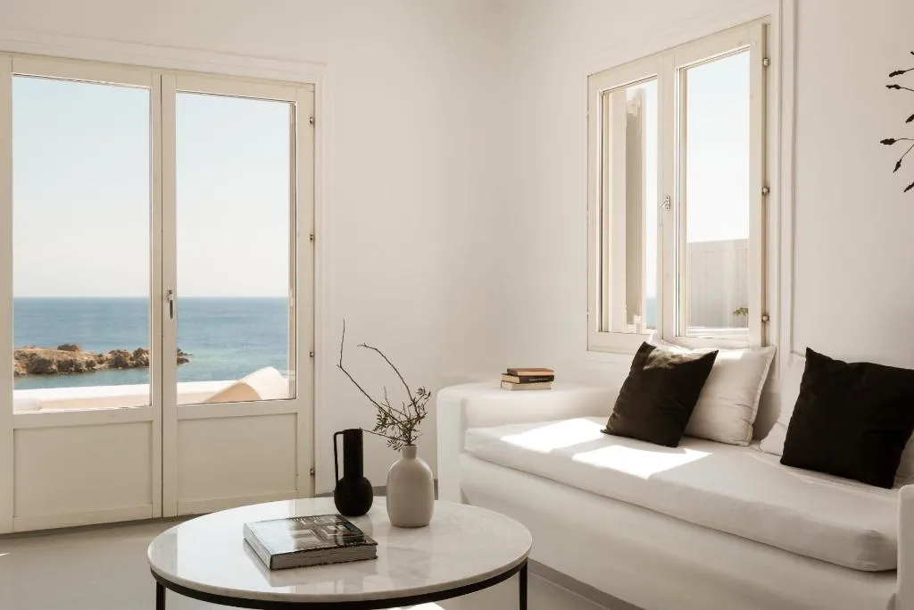VILLA WITH JACUZZI Room, Casa Del Mar Mykonos Seaside Resort, Mykonos