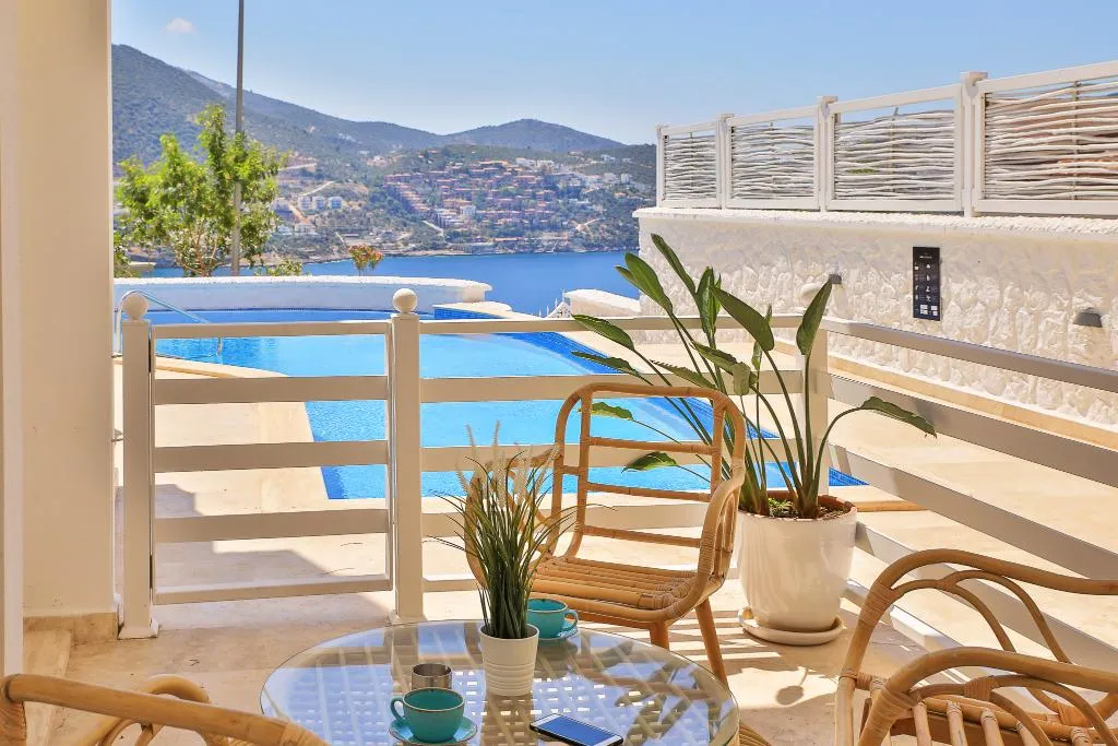 DOUBLE COMFORT SEA VIEW Room, Kalkan Saray Suites, Dalaman