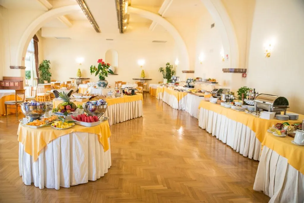 Restaurant, Grand Hotel Miramare, Taormina